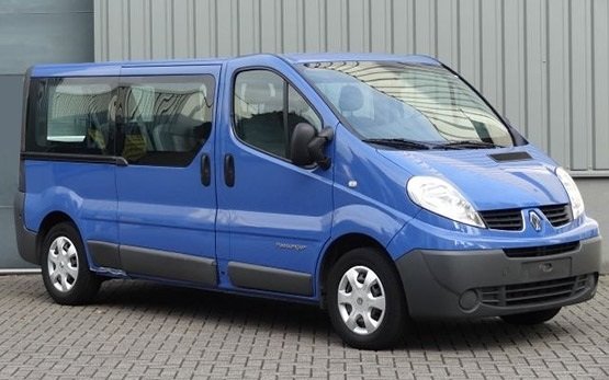 2009 Renault Trafic 8+1