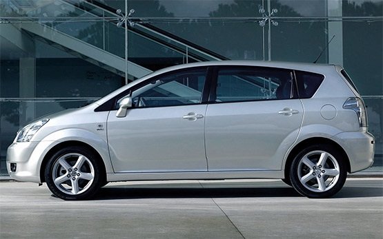 2013 Toyota Corolla Verso AUTO