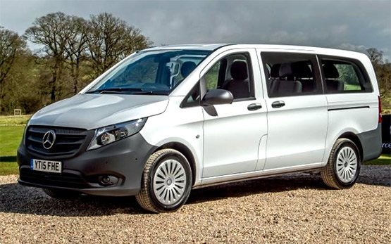 Mercedes Vito 8+1 alquiler de coches aeropuerto de Malaga